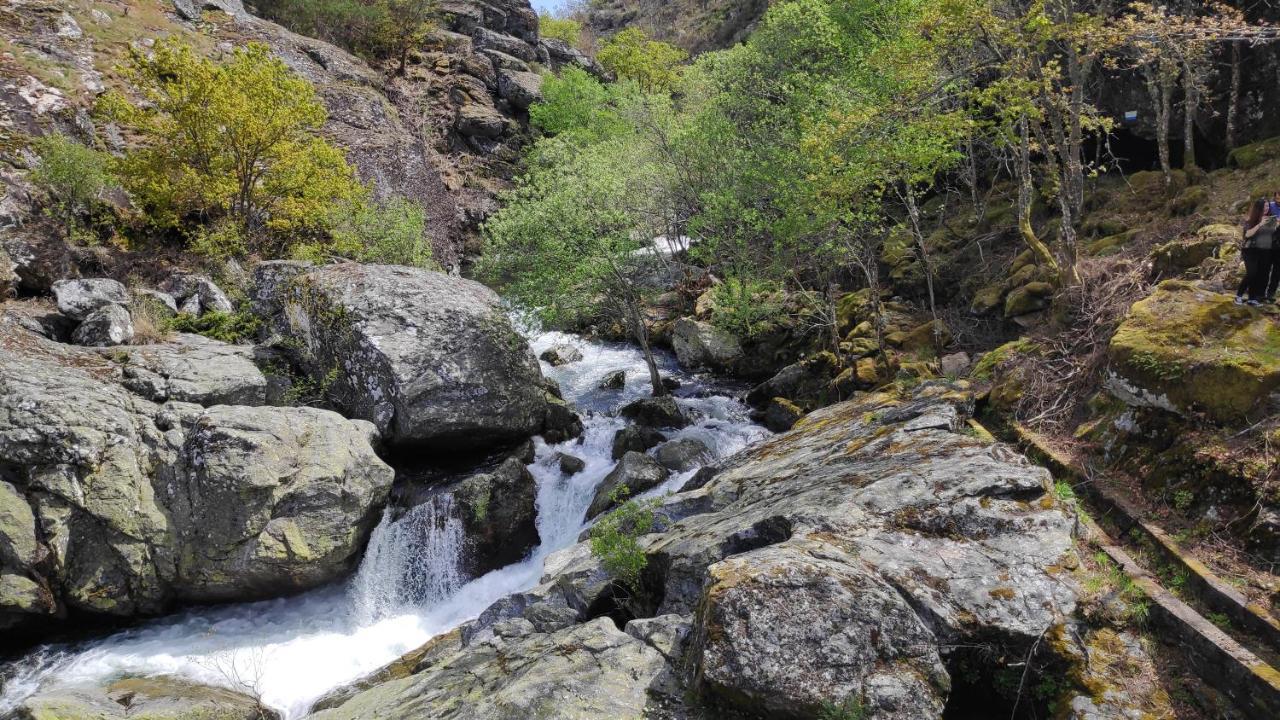 Вилла Pe Na Aldeia Outeiro  Экстерьер фото